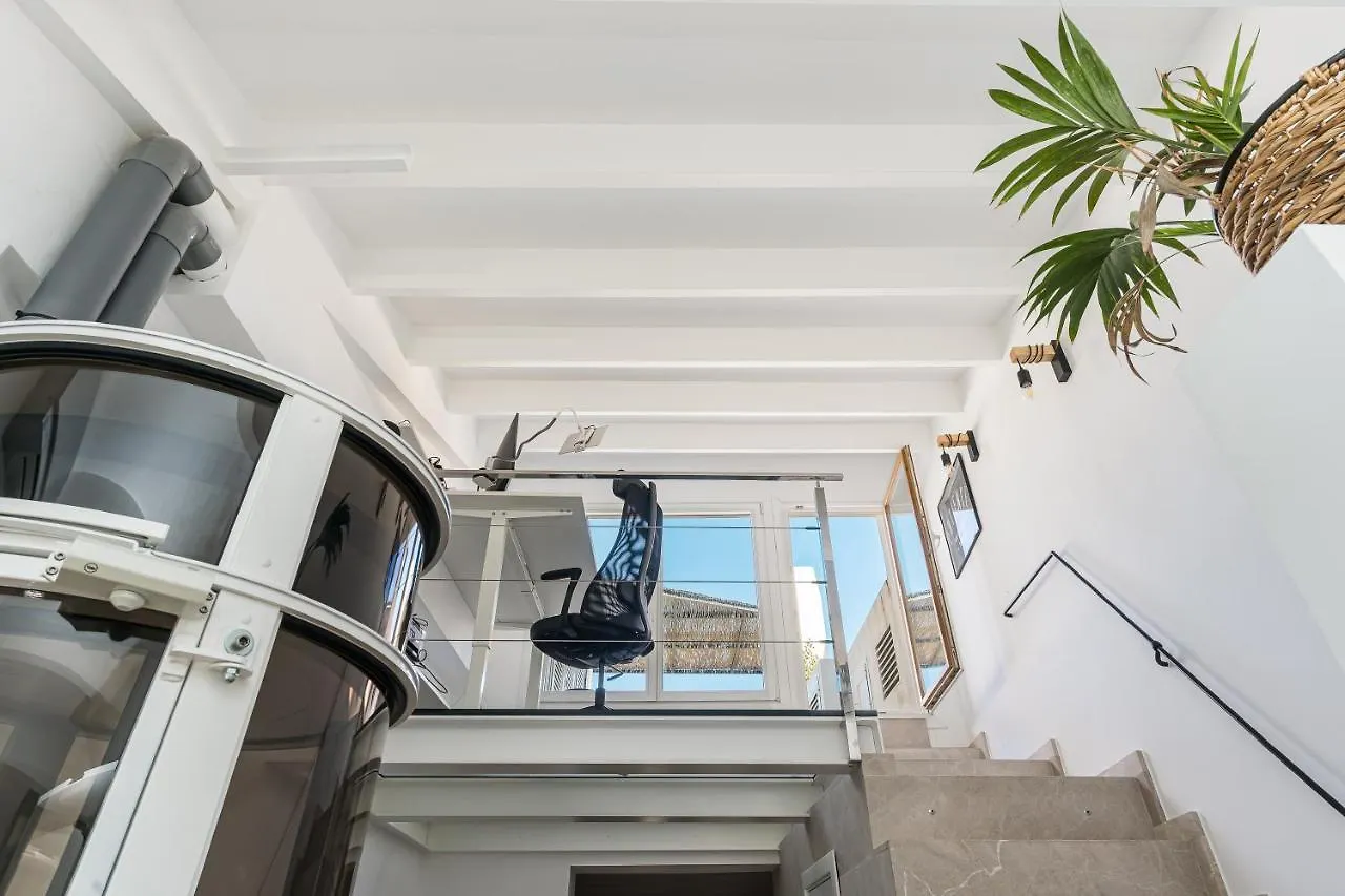 Townhouse Calatrava Villa Palma de Mallorca 0*,  Spain